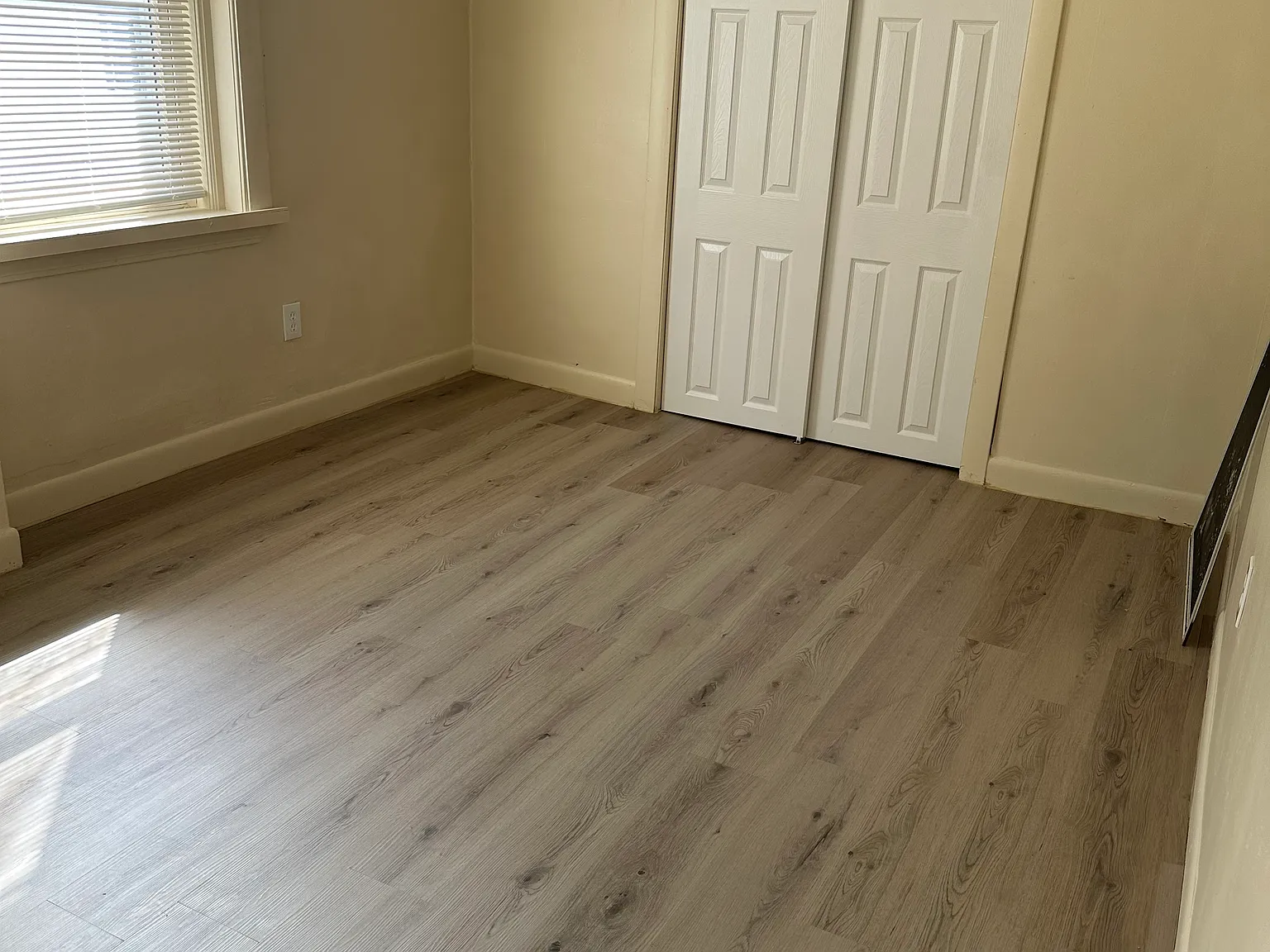 2 bed, 1200 sqft, $2,500 — Photo 3