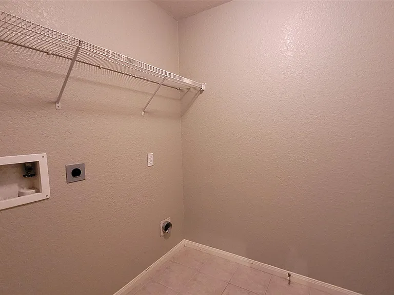 3825 Evergreen Way — Photo 28