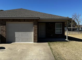 4104 Maple Dr, Sand Springs, OK 74063