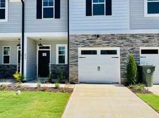 213 Peach Orchard Ct, Mebane, NC 27302
