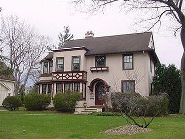 1st image of 19401 Beach Cliff Blvd