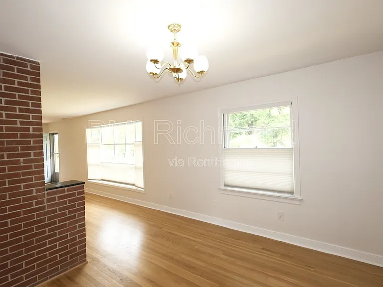 5913 Osoge Rd — Photo 9