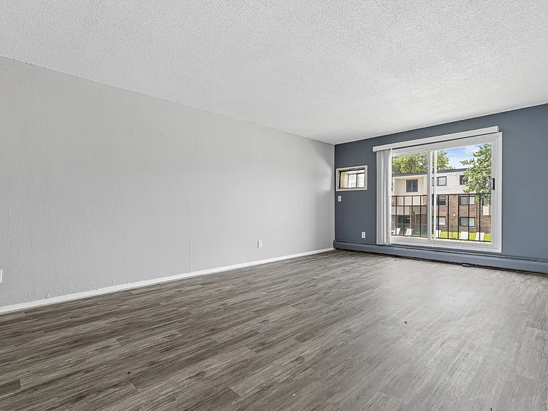 Ridgebrook Apartments — Photo 27