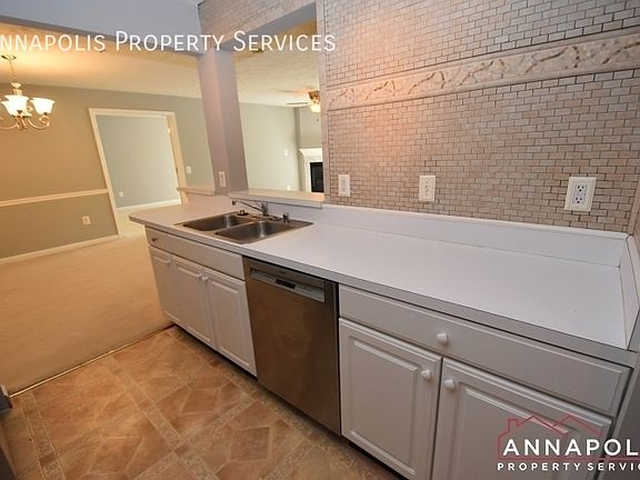 3rd image of 603 Burtons Cove Way Unit 5