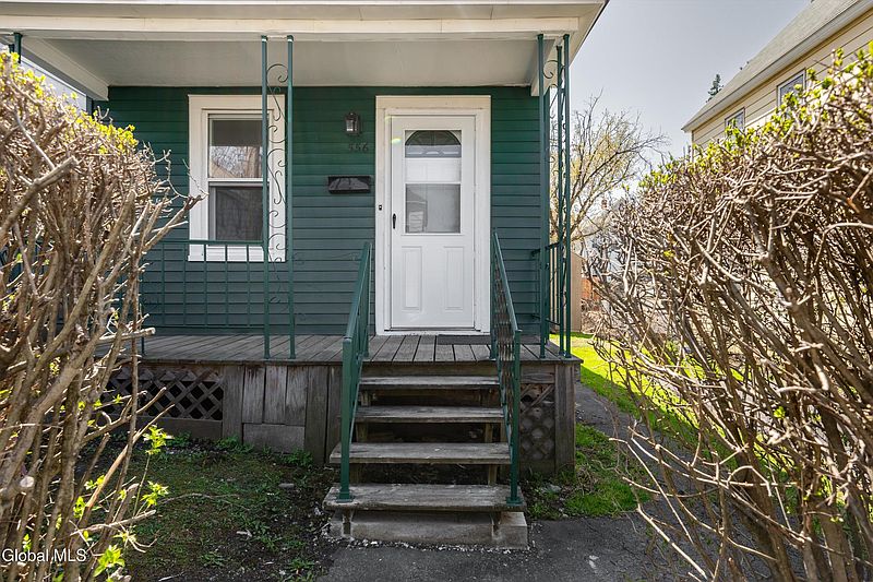 2nd image of 556 Clarendon Street
