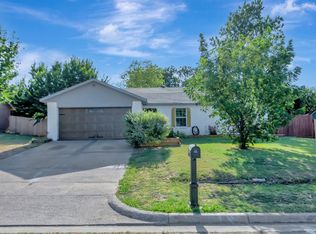 7205 Hanging Cliff Pl, North Richland Hills, TX 76182