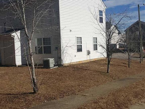 3rd image of 3001 Forrestal Dr
