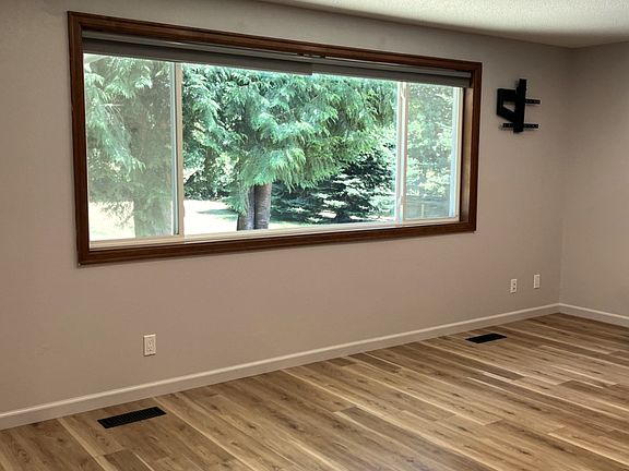 3rd image of 2810 SE Timber Ct