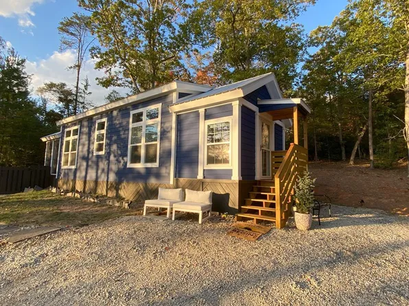 25 Little Bear Loop, Franklin, NC 28734