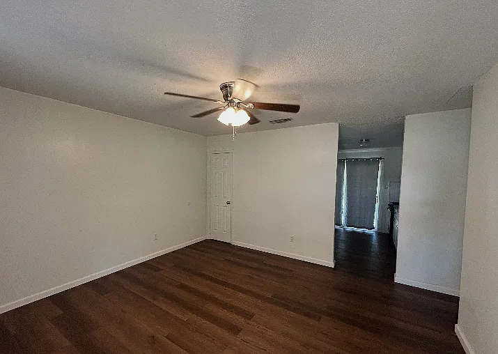 412 Juniper Street - 1 — Photo 2