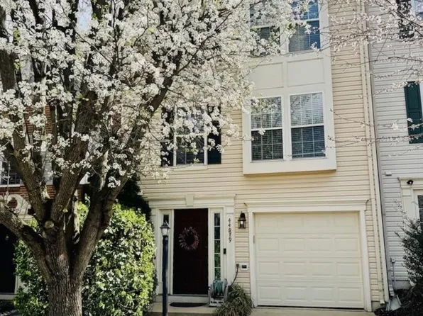 44879 Grove Ter, Ashburn, VA 20147