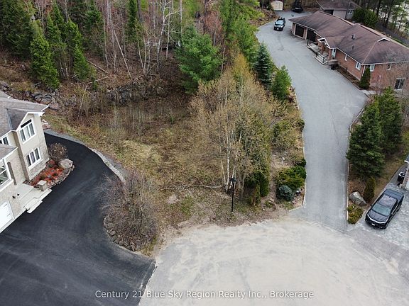 2nd image of 184 Pleasantview Pl