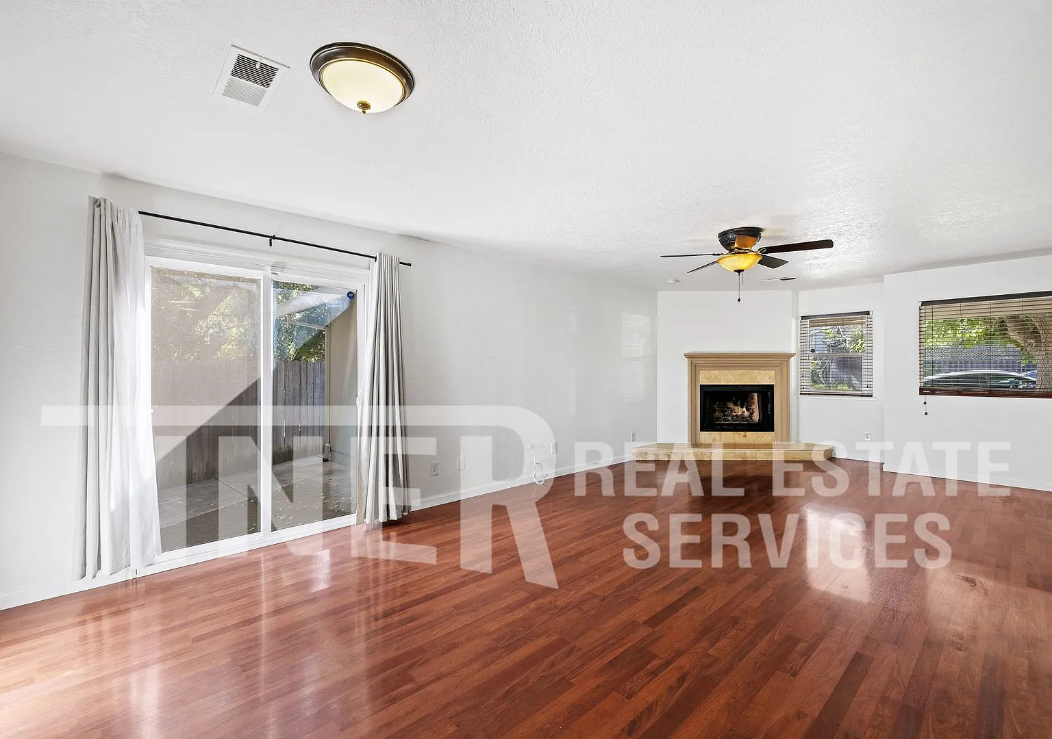 10299 Octavia Way - Tier 3 — Photo 3