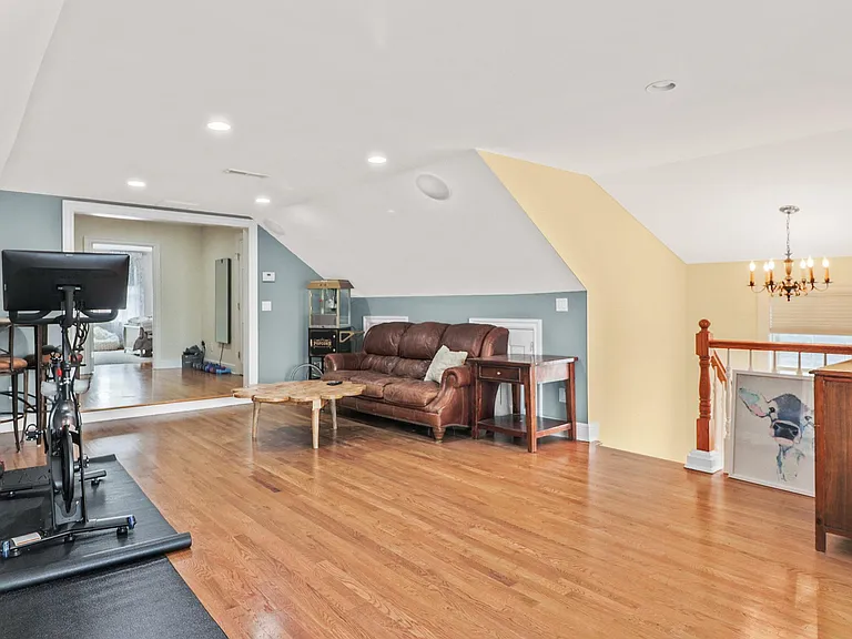 7 Hawkins Ave #2 — Photo 23
