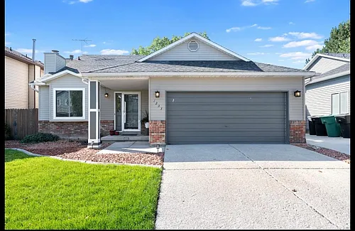 1233 W Brister Dr Photo 1