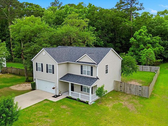 2nd image of 5220 Carlisle Ct