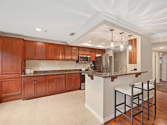 4th image of 1434 Marshall Rd Unit 20