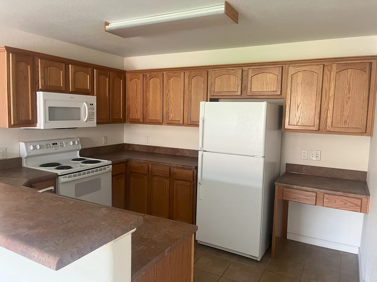 #804 Riverpark Drive - 804 — Photo 1