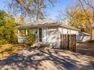 5627 Main St, Downers Grove, IL 60516