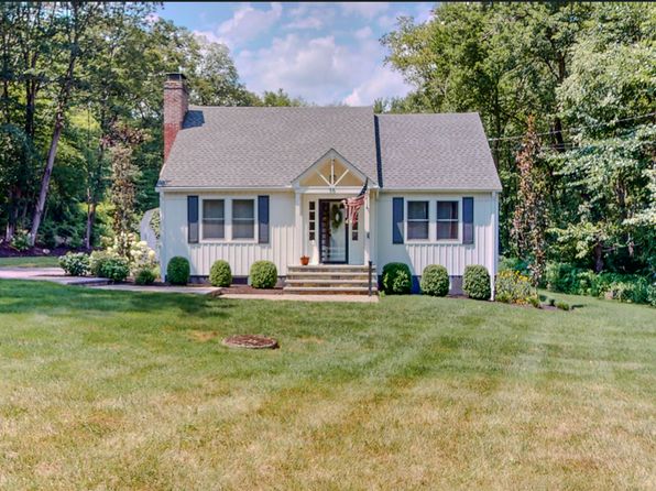 56 Banks Rd