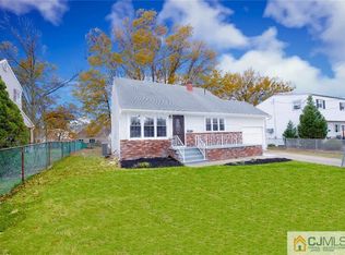 20 Stratford Rd, East Brunswick, NJ 08816