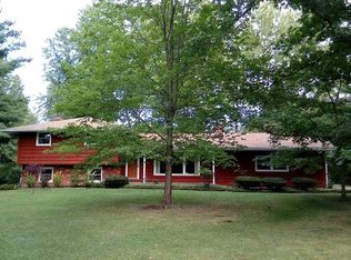 14835 Caves Rd, Novelty, OH 44072