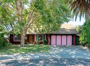 801 Livery Ct, Rohnert Park, CA 94928