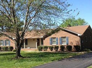 3643 Meadowwood Dr, Murfreesboro, TN 37128