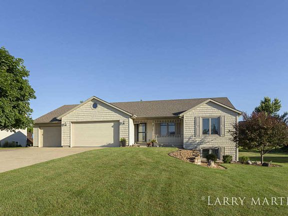 2nd image of 3207 Rollingview Ct