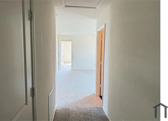 2118 Prairie Ln — Photo 11