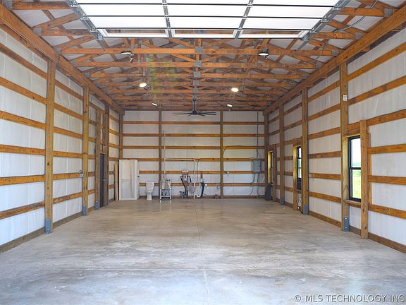 5th image of 21802 N 4250th Rd