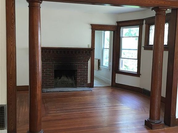 2nd image of 162 W Rock Ave #1