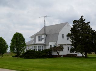 1395 E 25th Rd, Streator, IL 61364