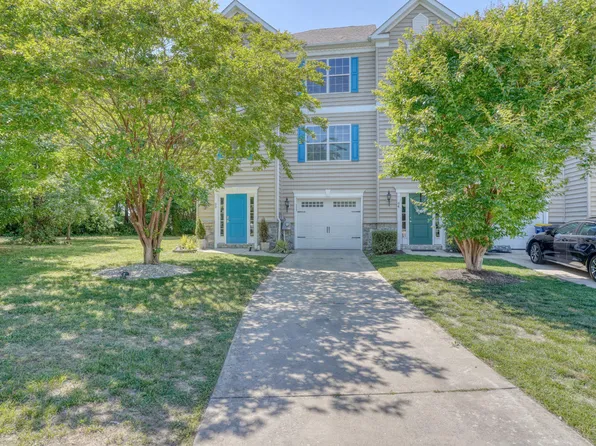62 Representative Ln, Dover, DE 19904