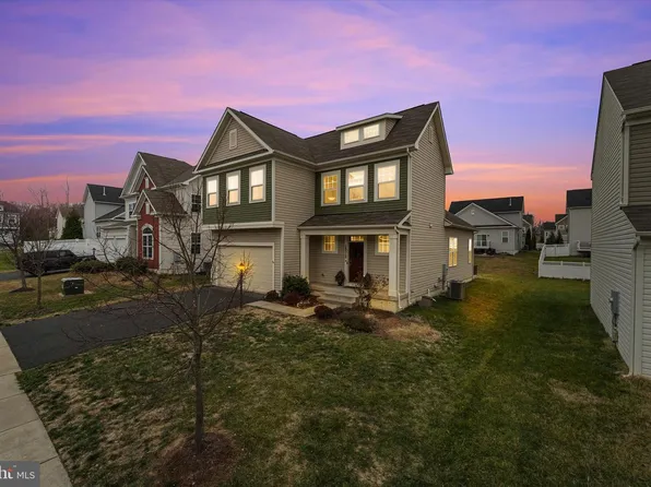 10512 Blazing Star Loop, Bristow, VA 20136