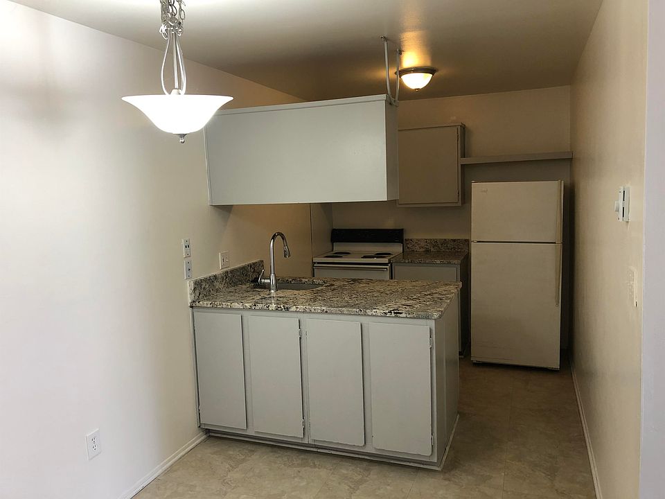 1763104 1763 Cass Lake Rd Keego Harbor MI Zillow