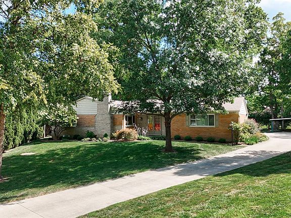 2nd image of 8166 Shadybrook Dr