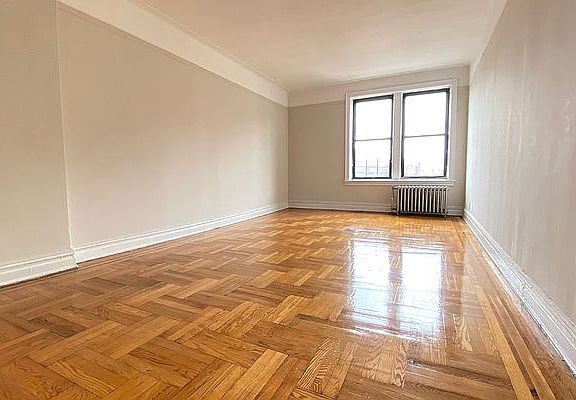 2nd image of 45-32 44th St #4O