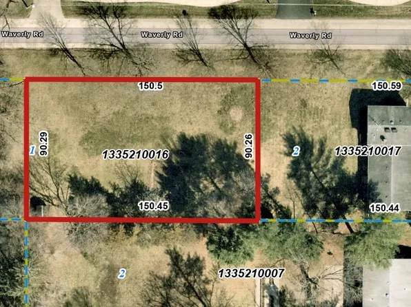 315 Waverly Rd, Barrington, IL 60010