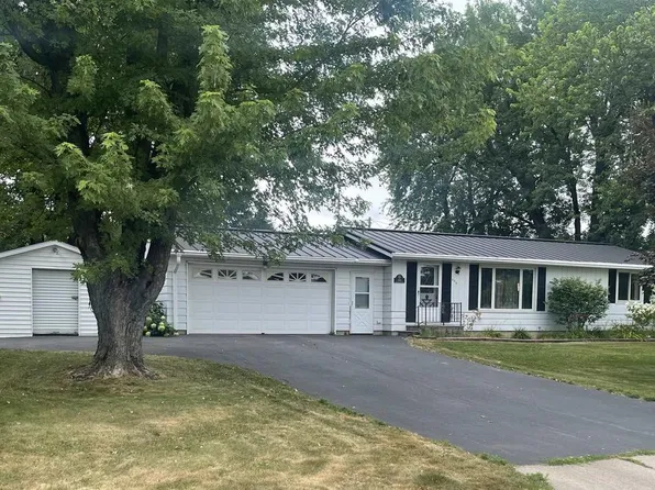 406 E PINE STREET, Abbotsford, WI 54405