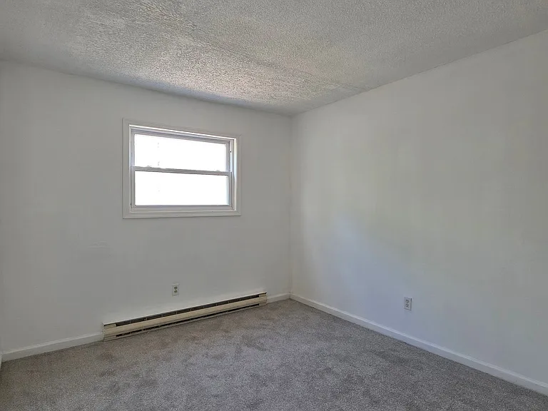 362 Somerset Dr — Photo 10