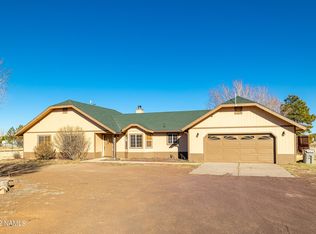8485 Koch Field Rd, Flagstaff, AZ 86004