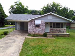 203 S 14th St, Van Buren, AR 72956