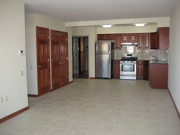 3rd image of 2317 Broadway APT 1B
