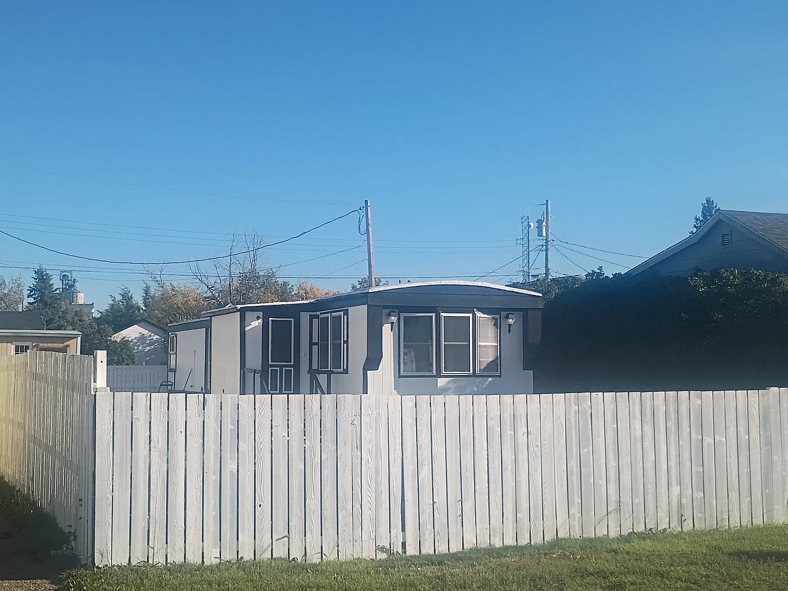 2 bed, 975 sqft, $1,900 — Photo 3
