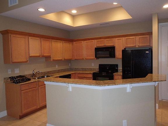 3rd image of 10360 SW Stephanie Way #6103