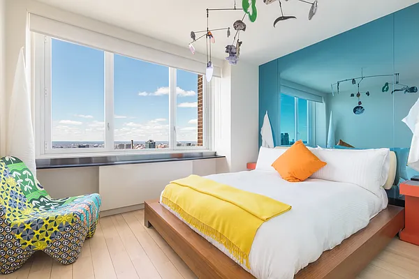 Sold by Douglas Elliman | media 12
