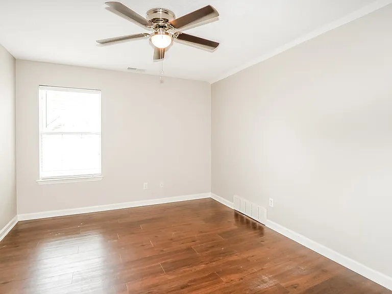 10115 Cross Valley Dr — Photo 14