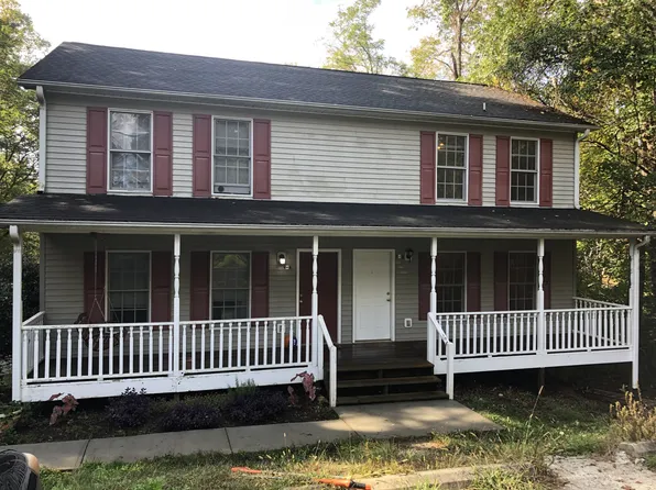 9 Waverly Pl #B, Swannanoa, NC 28778