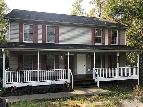 9 Waverly Pl #B Photo 1